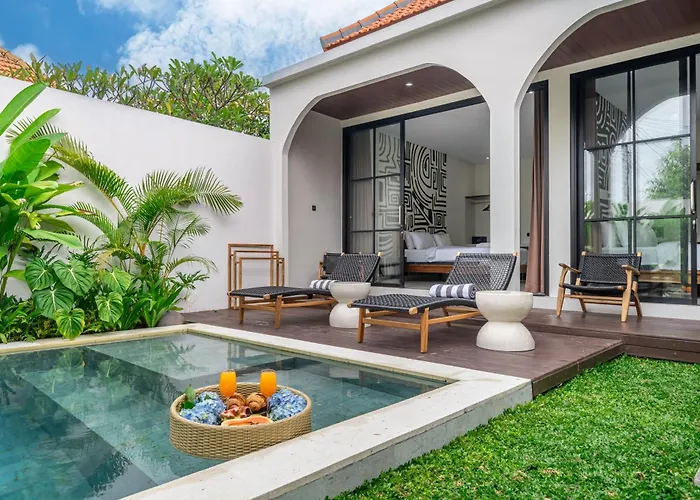 Brand New 4bdr - Cozy And Stylish - Canggu With Breathtaking Stunning View *