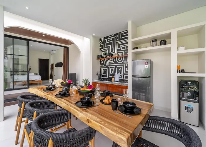 Brand New 4bdr - Cozy And Stylish - Canggu With Breathtaking Stunning View *
